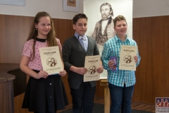 zos_hurbanov_pamatnik_holic-90