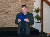 P1018879