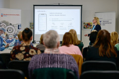 20260415_164403_agel-screening-talk_2048px